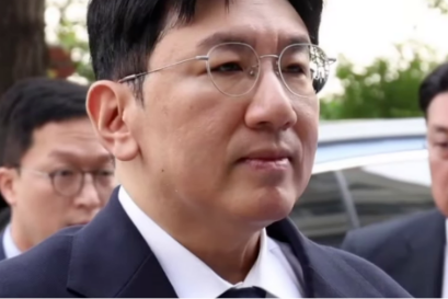 Công tố viên Hàn Quốc bác lệnh bắt 'ông trùm' đứng sau nhóm nhạc BTS