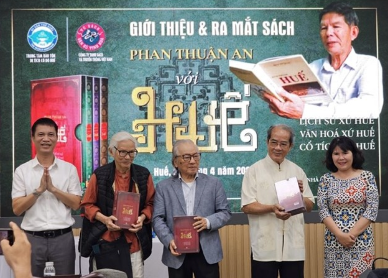 Ra mắt bộ sách gần 100 bài viết về Huế của Phan Thuận An