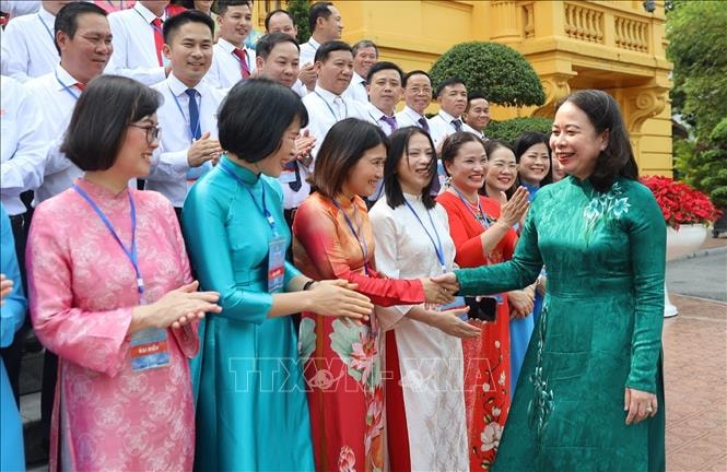 Phó Chủ tịch nước Võ Thị Ánh Xuân gặp mặt các Chủ tịch Công đoàn tiêu biểu