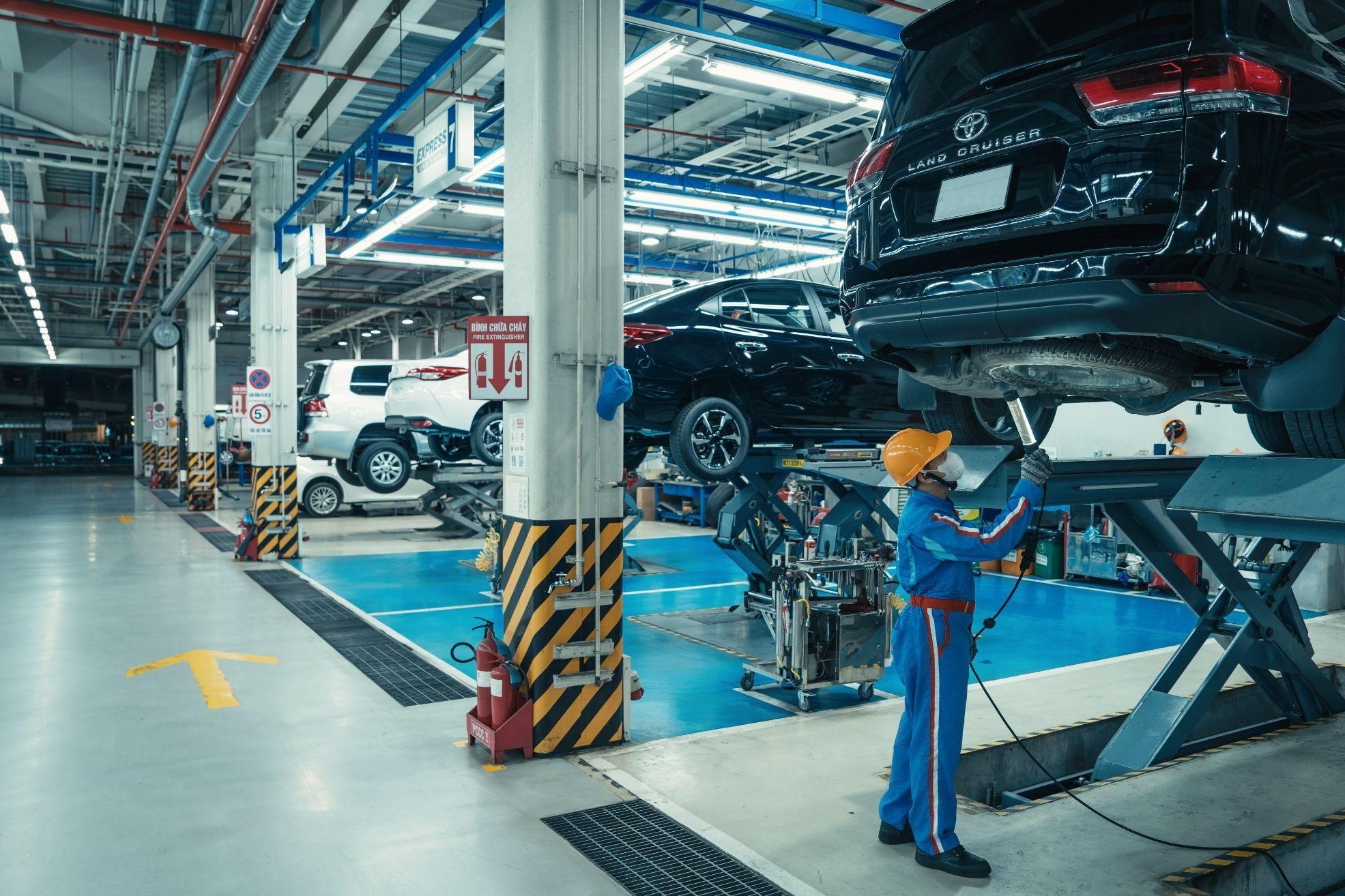 Toyota là một trong những hãng xe sớm gia nhập cuộc đua tăng quyền lợi bảo hành tại Việt Nam - Ảnh: TMV