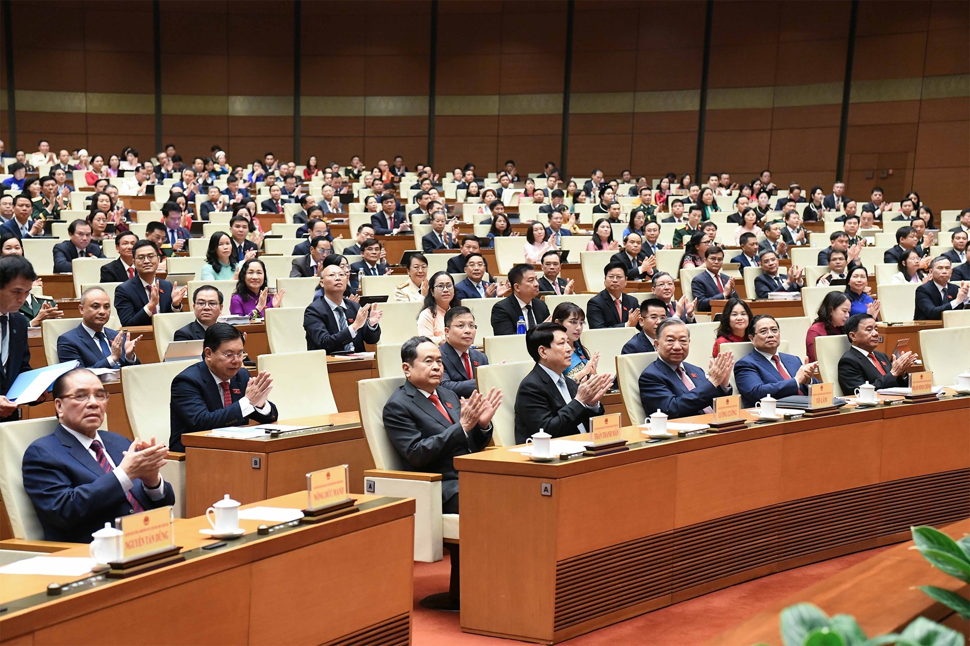 Hình ảnh: Khai mạc Kỳ họp thứ Nhất, Quốc hội khóa XVI: Khởi đầu nhiệm kỳ đổi mới, hành động số 1