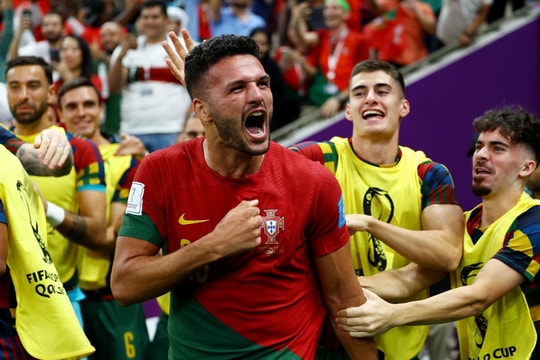 Không Ronaldo, Bồ Đào Nha vẫn thắng đậm Thụy Sĩ để vào tứ kết World Cup 2022