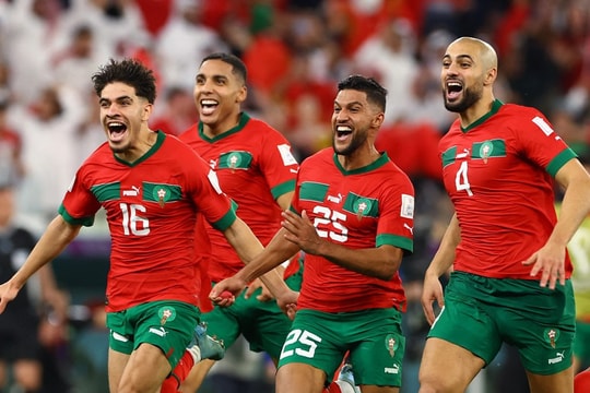 Xác định 4 trận đấu vòng tứ kết World Cup 2022