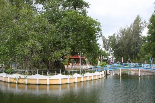 Du lịch Sóc Trăng cất cánh