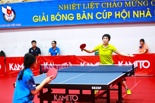 Những vận động viên nữ "tô điểm" Giải Bóng bàn Cúp Hội Nhà báo Việt Nam lần thứ XVI - 2023