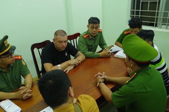 Bắt đối tượng người nước ngoài bị Interpol truy nã về tội giết người