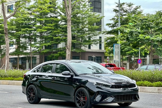 Giá xe KIA K3 tháng 6/2024, liên tục giảm giá cạnh tranh trực tiếp với Mazda 3