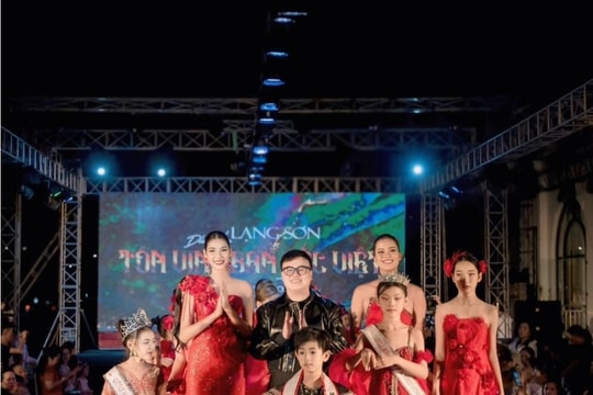 Á hậu Hương Ly, Hoàng Thùy và dàn mẫu nhí lộng lẫy trong chương trình “Tôn vinh bản sắc Việt - Dấu ấn Lạng Sơn”