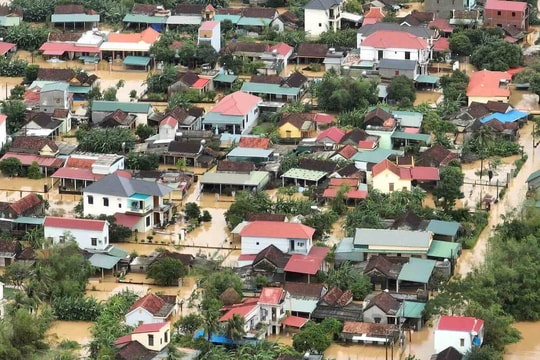 Quảng Bình xin tạm dừng các nhóm cứu hộ để đảm bảo an toàn