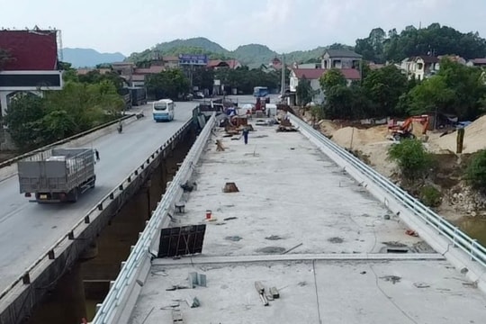 Giải quyết dứt điểm vướng mắc về mặt bằng phục vụ thi công cầu Đa Phúc