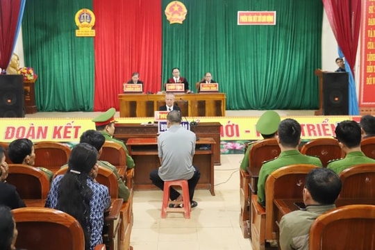 Hơn 9 năm tù cho nghịch tử đánh bố gãy tay để đòi tiền mua xe máy