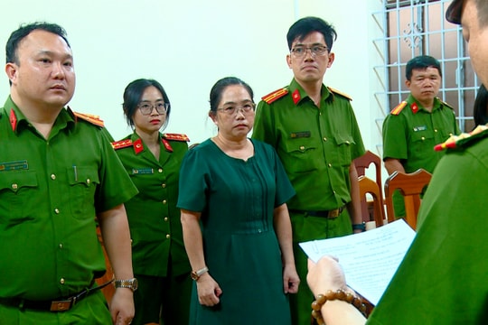 Giám đốc Ban Quản lý Dịch vụ Công ích TP Nha Trang 'câu kết' với doanh nghiệp nhằm 'thông thầu'