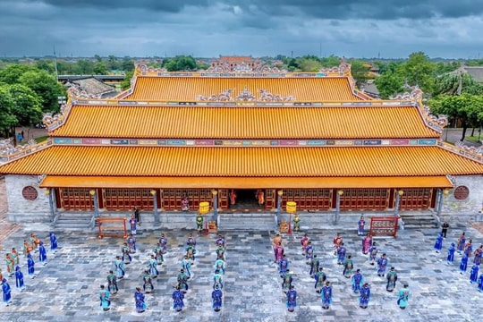 Vì sao điện Thái Hòa 'mặc áo mới' nhưng vẫn được đánh giá cao?