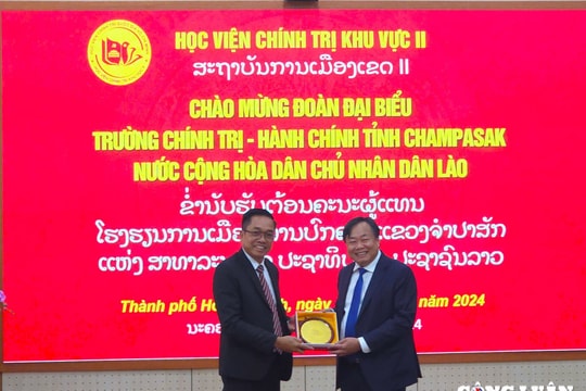 Học viện Chính trị khu vực II tiếp đón và làm việc với đoàn đại biểu Trường Chính trị - Hành chính tỉnh Champasak, Lào