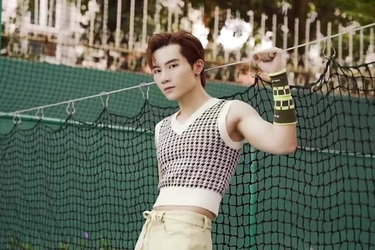 Nhạc 'nhảm' tràn lan, MV phản cảm tiếp tục lộng hành, chế tài nào đủ sức răn đe?