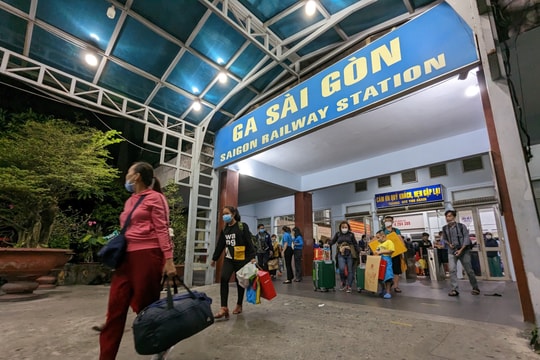 Vé tàu Tết Nguyên đán 2025 từ ga Sài Gòn đi ga Hà Nội đã hết một số ngày