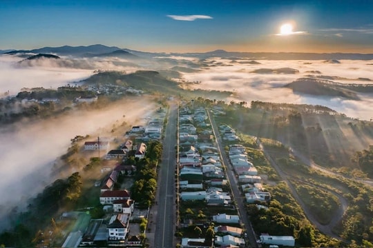 Đầu tư gần 5000 tỉ đồng xây dựng cảng hàng không Măng Đen