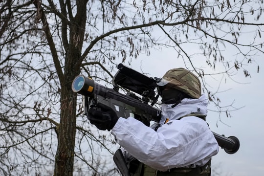 Chính quyền sắp mãn nhiệm Mỹ 'dốc' gói viện trợ lớn cho Ukraine