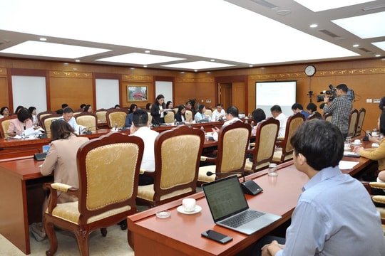 Sắp hết năm, nhưng 4/10 Bộ chưa giải ngân kế hoạch đầu tư công nguồn vốn nước ngoài năm 2024