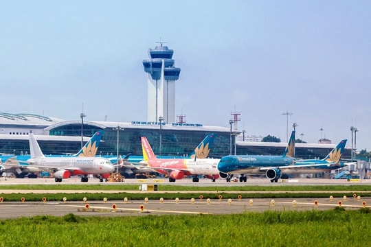 Quy định mới về giá dịch vụ vận chuyển hàng không nội địa