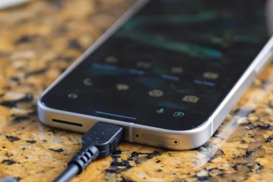 Google Pixel ra mắt tính năng giới hạn sạc, bảo vệ pin bền bỉ hơn