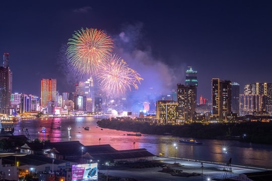 TP HCM đề nghị bắn pháo hoa tại 3 điểm dịp Tết Dương lịch 2025