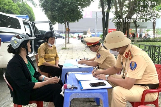 Phủ Lý (Hà Nam): Tước giấy phép lái xe 330 trường hợp trong một tháng