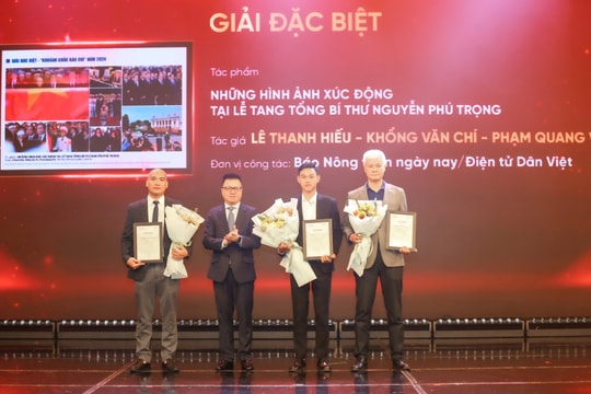 Lễ trao Giải ảnh “Khoảnh khắc Báo chí" năm 2024: Tôn vinh giá trị của khoảnh khắc, giá trị của hiện thực