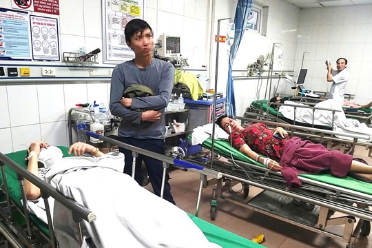 Tạm đình chỉ đơn vị cung cấp suất ăn khiến 84 công nhân cấp cứu ở Nghệ An