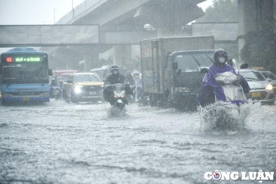 Miền Trung được dự báo mưa lớn kéo dài, Bộ Nông nghiệp ra công điện ứng phó