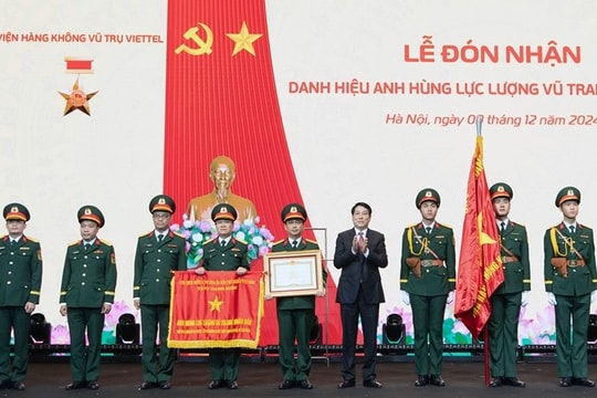 Chủ tịch nước trao danh hiệu Anh hùng Lực lượng vũ trang nhân dân tặng Viện Hàng không Vũ trụ Viettel