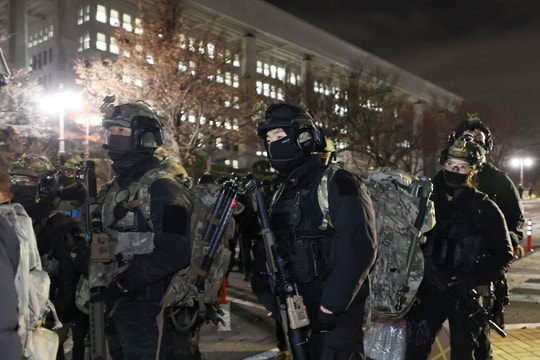 Chỉ huy đặc nhiệm Hàn Quốc: Binh lính là 'nạn nhân' của vụ thiết quân luật