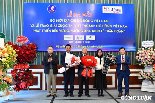 Trao giải cuộc thi viết 'Ngành Đồ uống Việt Nam phát triển bền vững, hưởng ứng kinh tế tuần hoàn'