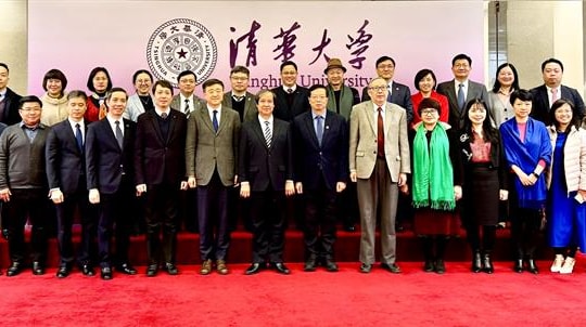 100% sinh viên Việt Nam học tại Đại học Thanh Hoa đều được cấp học bổng