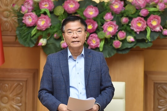 Phó Thủ tướng Lê Thành Long: Kiên quyết đấu tranh với những hành vi phản văn hóa, lệch chuẩn về văn hóa