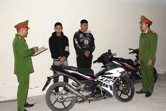 Tạm giữ hình sự hai thanh niên tông ngã Cảnh sát giao thông ở Hà Nam