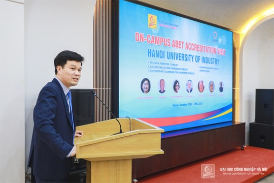 5 chương trình đào tạo của HaUI vừa được công nhận đạt chuẩn kiểm định ABET