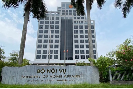 Bộ Nội vụ phản bác thông tin không chính xác về chế độ, chính sách trong tinh gọn bộ máy