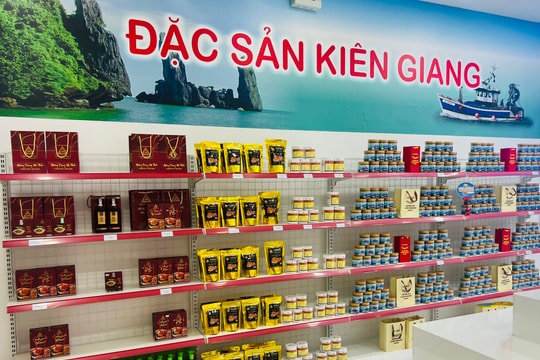 Kiên Giang: Thực hiện nhiều hoạt động nhằm nâng cao hiệu quả Cuộc vận động “Người Việt Nam ưu tiên dùng hàng Việt Nam”.