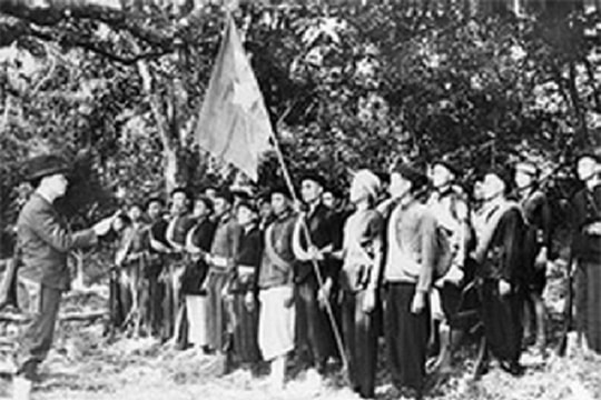 Bài 1: Từ lời thề giữa rừng Trần Hưng Đạo