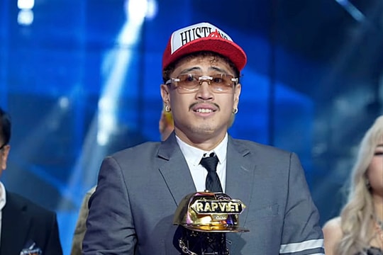 Hustlang Robber trở thành Quán quân Rap Việt Nam 2024
