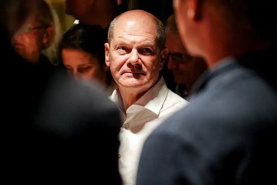 Thủ tướng Đức không muốn được tín nhiệm, mở đường cho bầu cử sớm