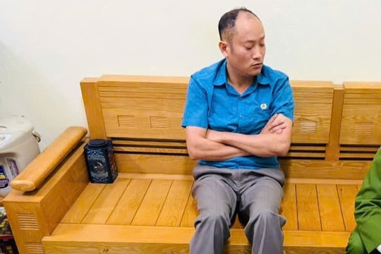 Khởi tố Chủ tịch UBND phường ở Bắc Giang nhận hối lộ ngay tại phòng làm việc