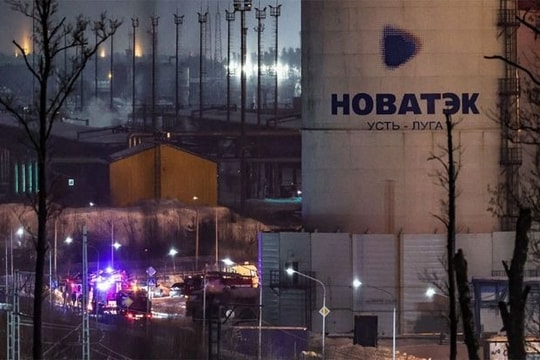 Gã khổng lồ khí đốt lớn nhất Nga cố gắng dỡ bỏ lệnh trừng phạt của Hoa Kỳ