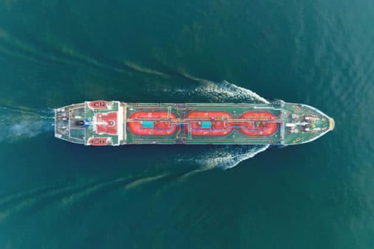 Lệnh trừng phạt của Hoa Kỳ chặn tàu chở dầu, làm gián đoạn việc vận chuyển dầu của Iran tới Trung Quốc