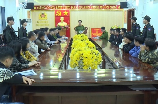 Nghệ An: Bắt 41 đối tượng mua bán trái phép thông tin tài khoản ngân hàng