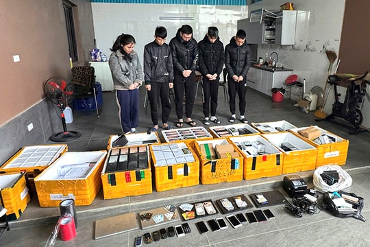 Khởi tố nhóm đối tượng lừa đảo, chiếm đoạt tài sản bằng mua bán điện thoại giá rẻ