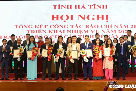 Báo Nhà báo và Công luận đạt giải C Búa liềm vàng Hà Tĩnh năm 2024