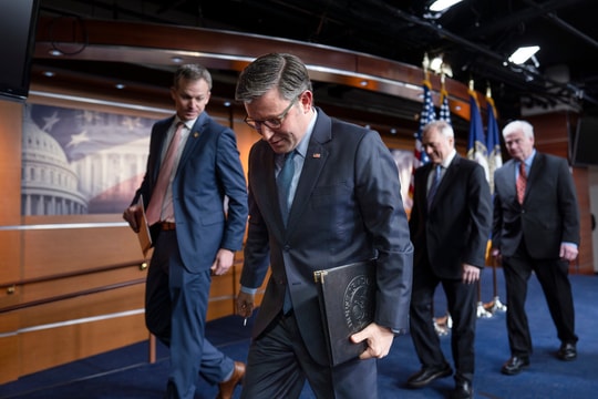 Hạ viện bác dự luật ngân sách của ông Donald Trump, Chính phủ Mỹ sắp đóng cửa