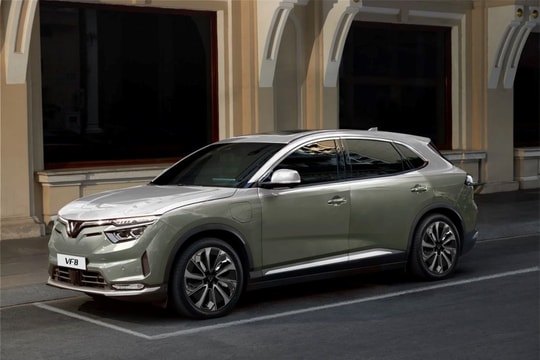 Vượt trội xe xăng, dầu về an toàn, công nghệ, an toàn, giá VF 8 “ngon” bậc nhất phân khúc